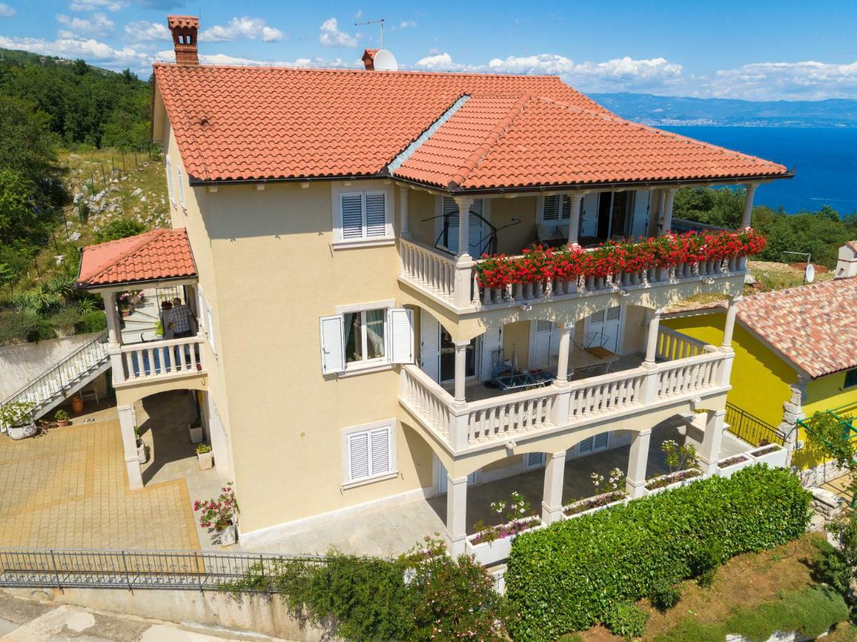 Apartman En Mošćenička Draga エクステリア 写真